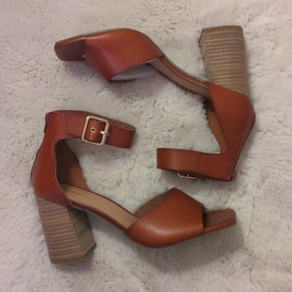Madden girl Harperr two-piece city sandals - Picture 2 of 4